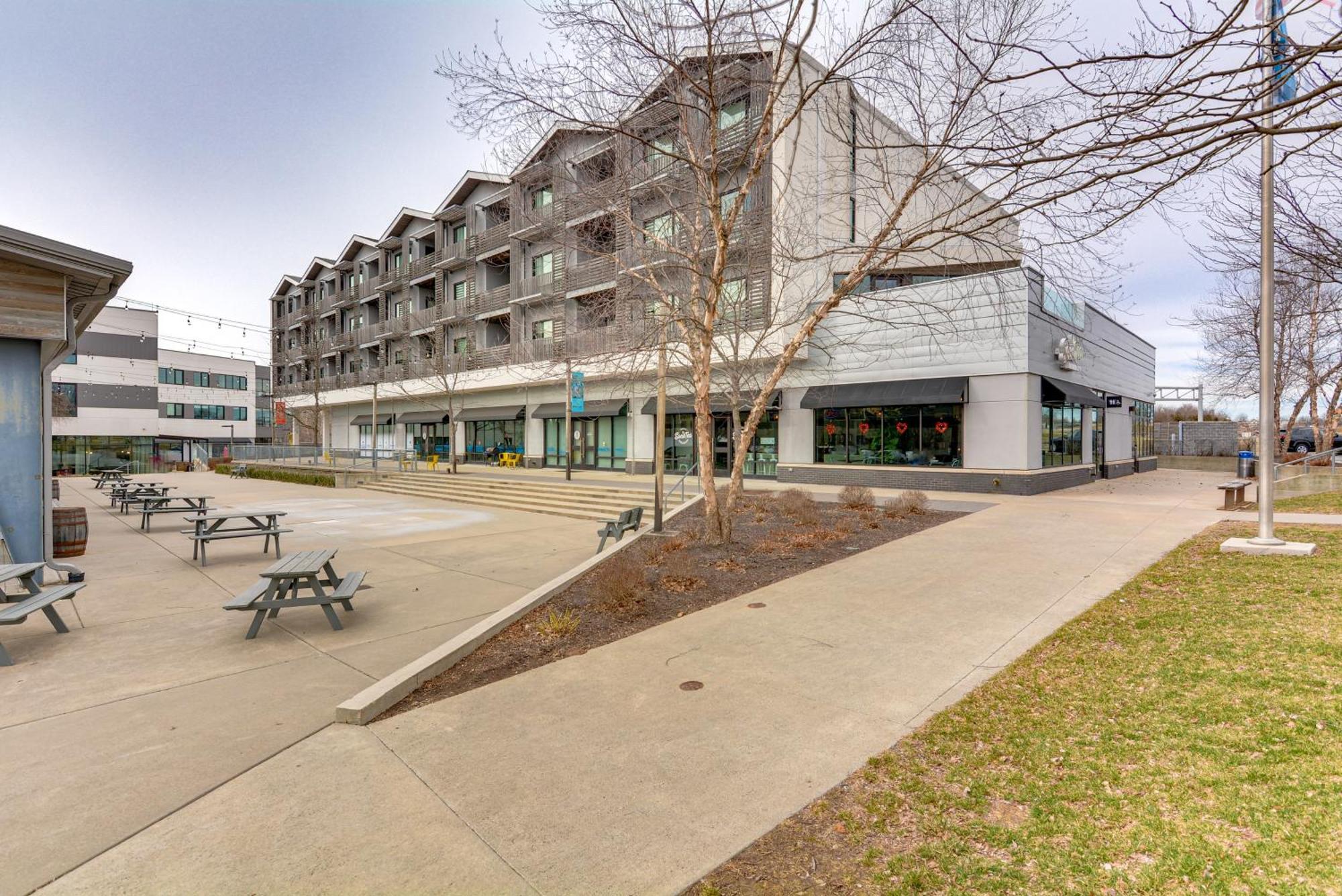 Modern Springfield Apartment About 7 Mi To Downtown! Kültér fotó